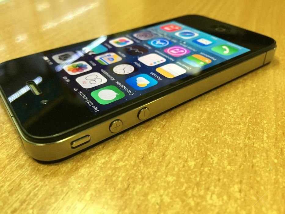 iPhone 4-16gb! Ідеальний стан телефону!
