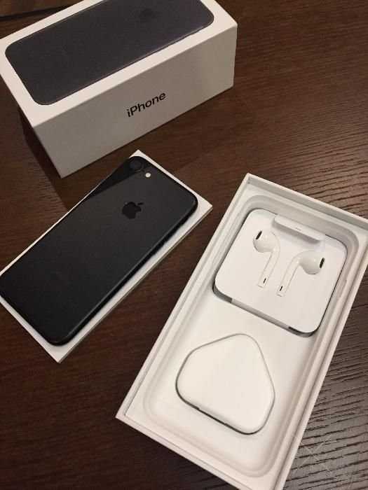 Продам iPhone 7 Black 256Gb (from UK, unlock)