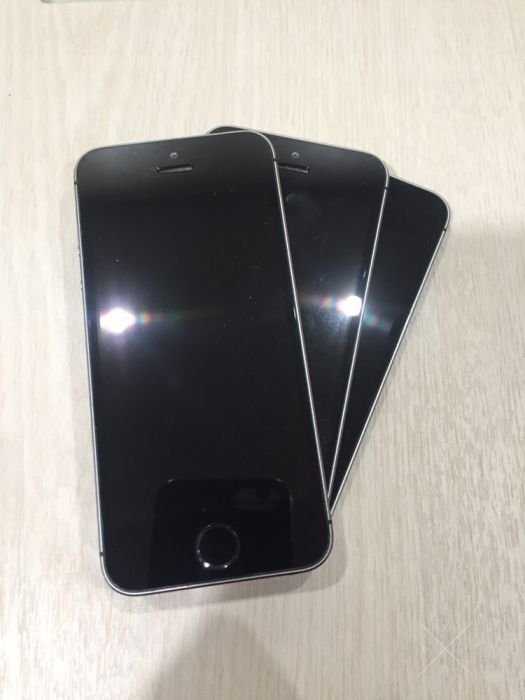 Ідеальні Apple iPhone 5s 32GB space gray neverlock