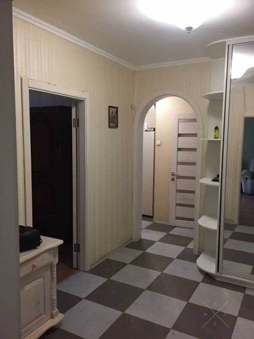 Сдаю квартиру 2-х комнатную,