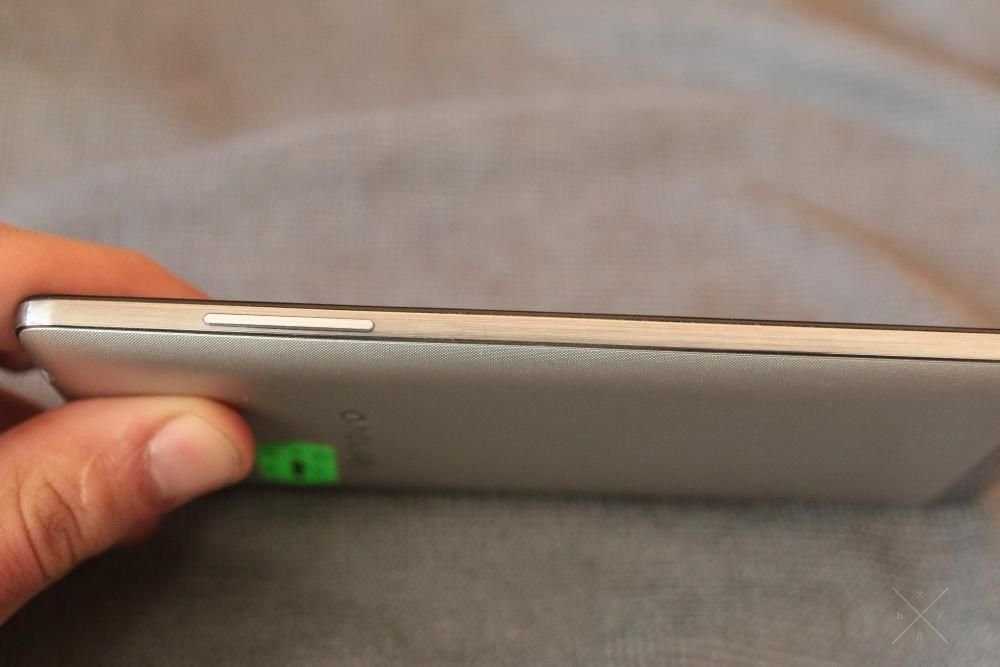 Lenovo K910L vibe z