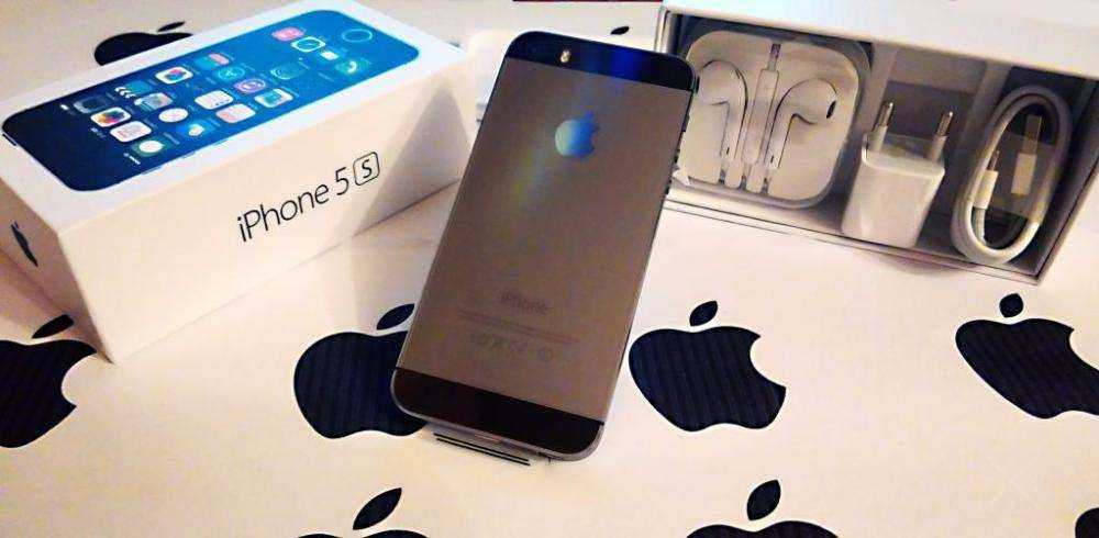APPLE IPHONE 5S 16GB Space Gray + Чехол и Стекло