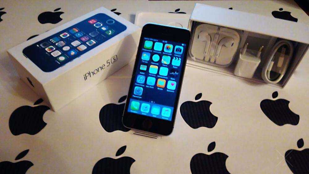 APPLE IPHONE 5S 16GB Space Gray + Чехол и Стекло
