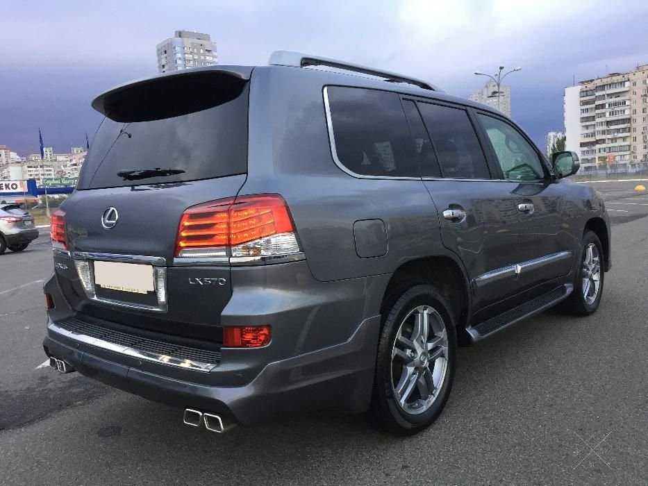 Lexus LX 570 Sport+