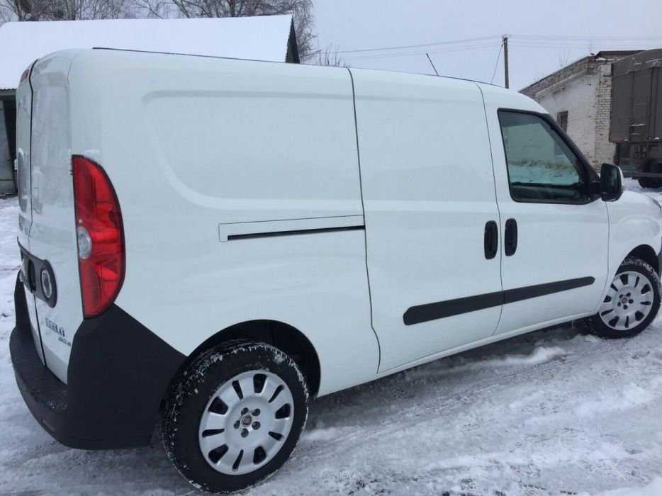 Продам Fiat Doblo Maxi 2012 год в идеале