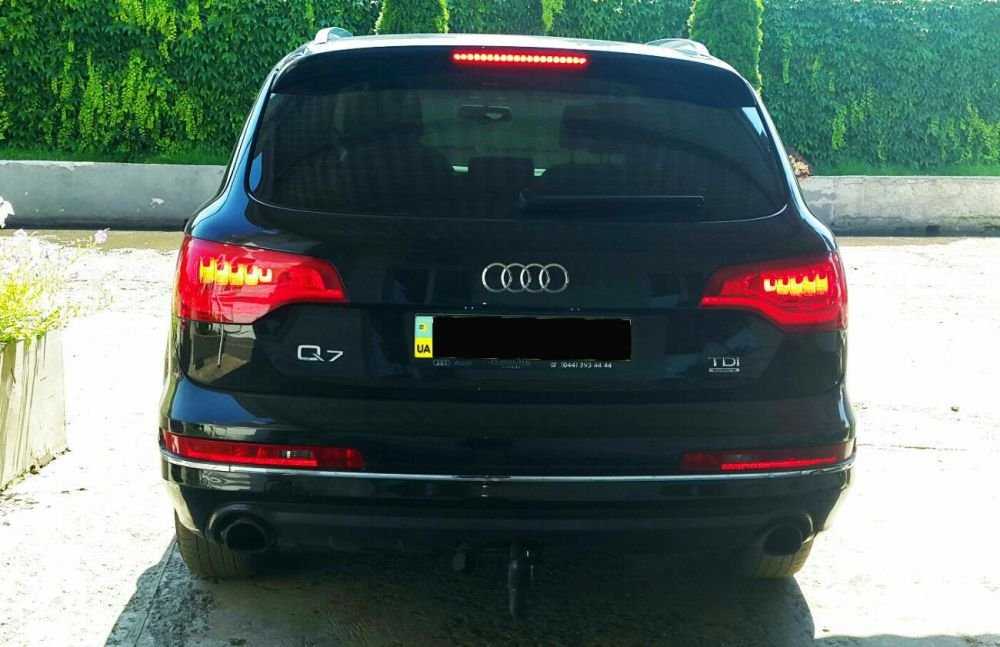 Audi Q7. Полная комплектация, 320л.с. Black