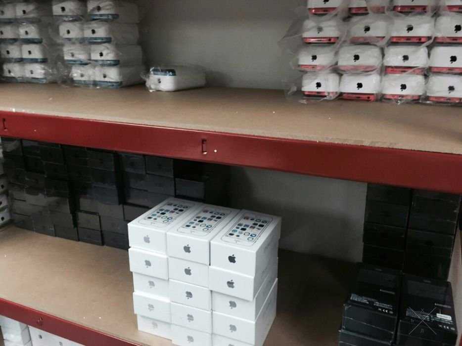 IPhone 5 5s 6 6s Черный белый и золото! Оригинал