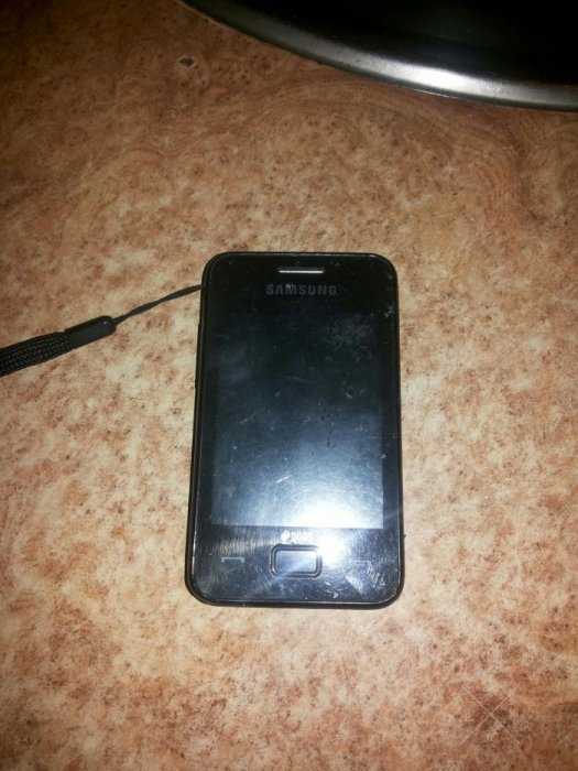 Samsung S 5222.