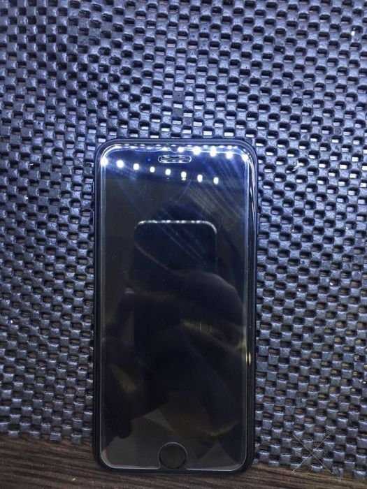 iPhone 7 Black 32 gb