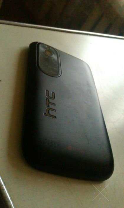 HTC desire v