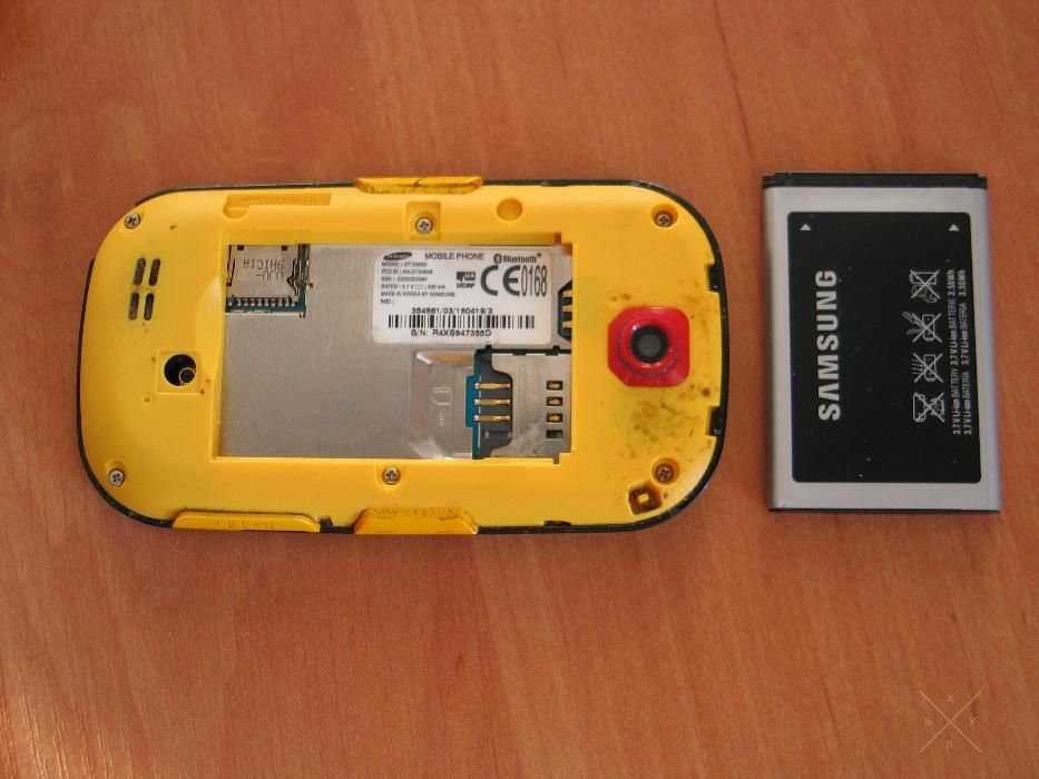 Samsung GT-S3650 Corby