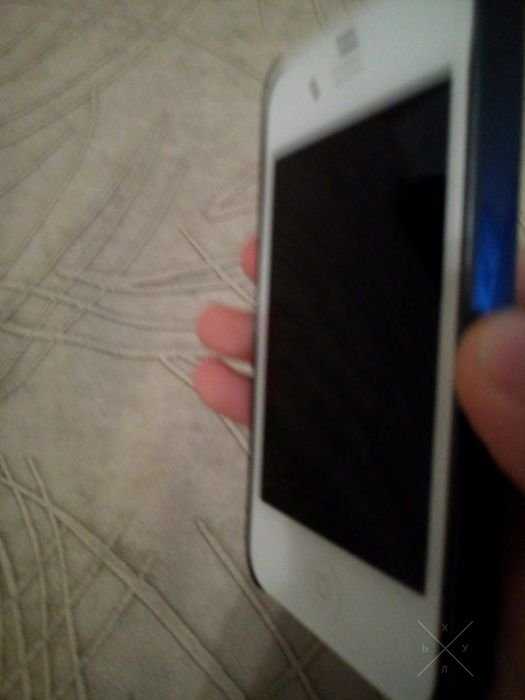 iPhone 4S 64GB