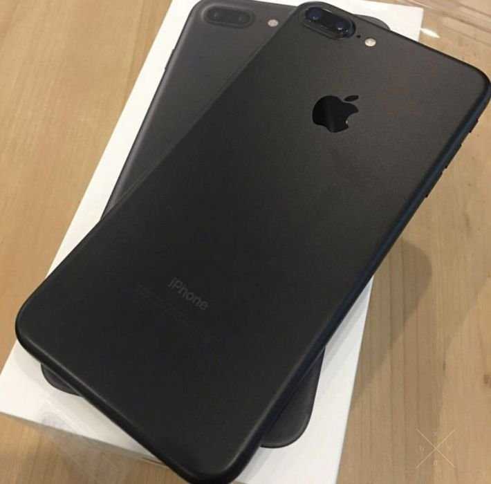 Продам новый iPhone 7 Plus 32GB Black