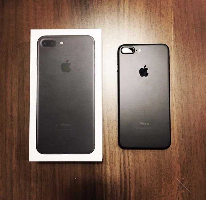 Продам новый iPhone 7 Plus 32GB Black
