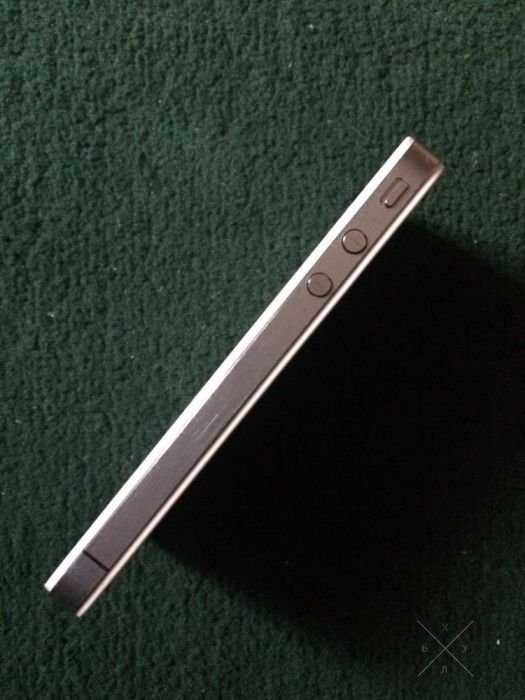 iPhone 4 (8gb) neverlook