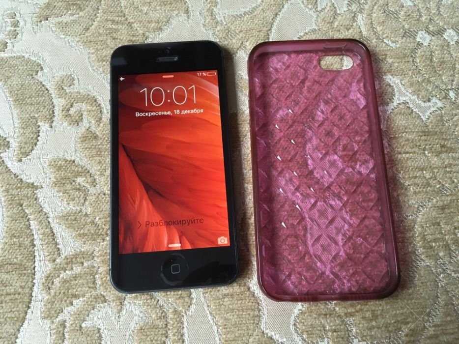 Продам IPhone 5 16Gb работают все операторы