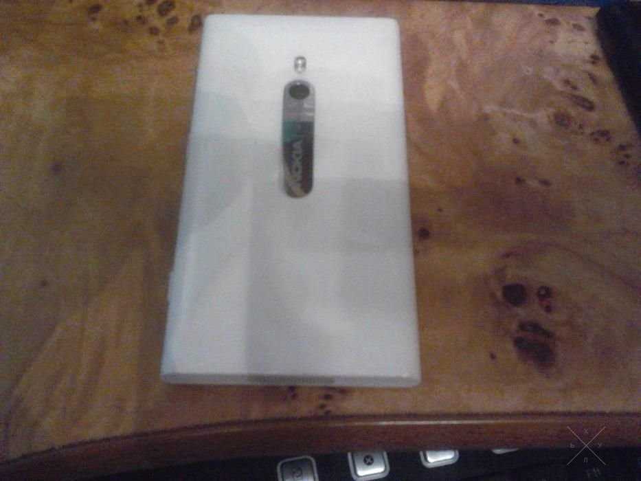 Nokia Lumia 800