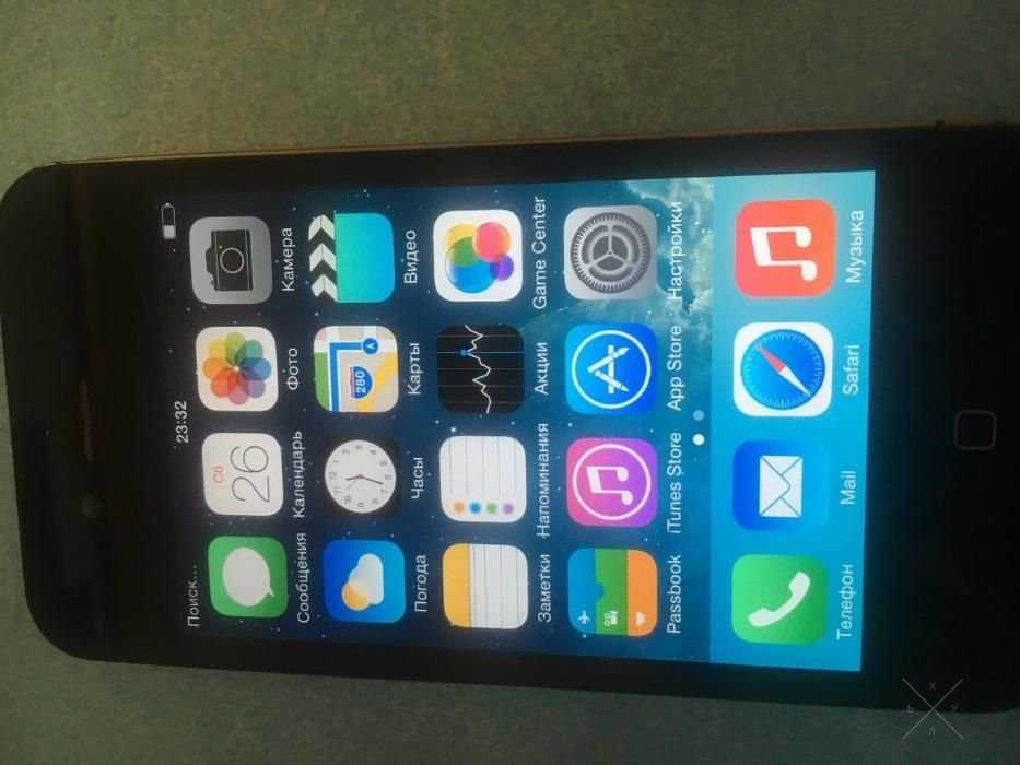 Apple iPhone 4 8gb CDMA