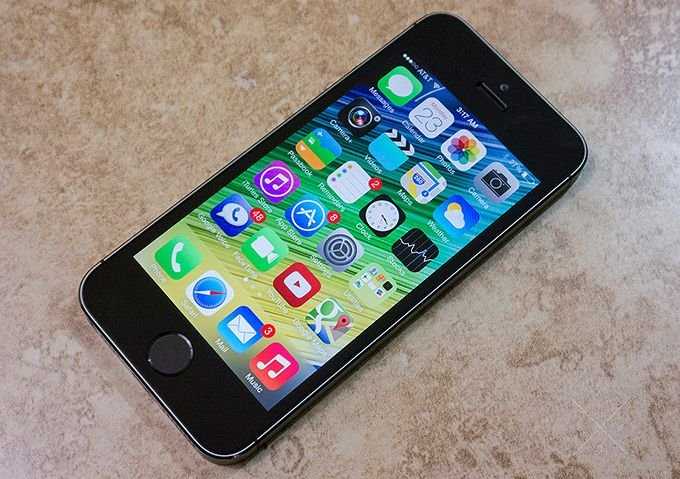 Превосходный Смартфон Iphone (Айфон) 5S 4" 16Gb/MTK6589! + Power Bank!