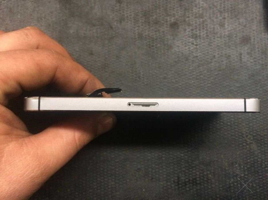 Iphone 5s запчасти