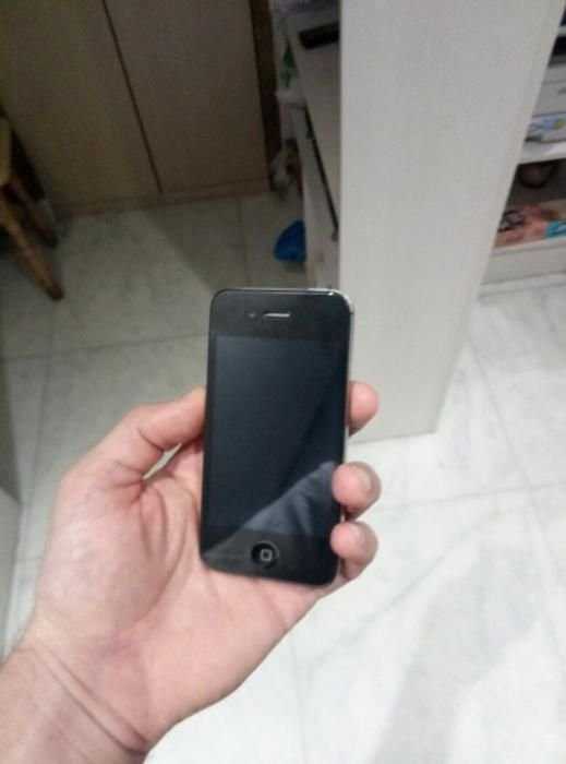 продам IPhone 4s 16гб Neverlock