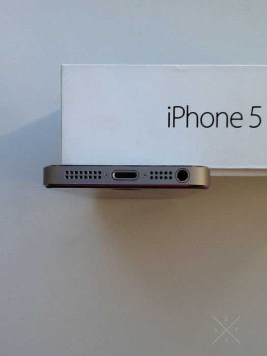 Айфон 5s 16 GB Spase Grey