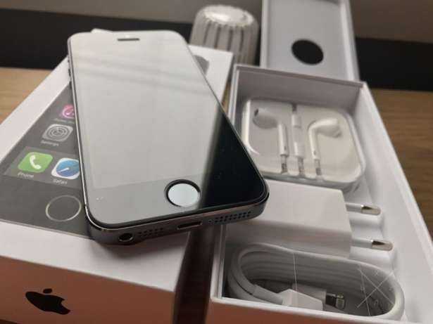 iPhone 5S 16GB Space Gray