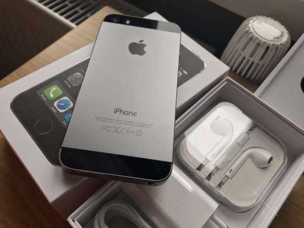 iPhone 5S 16GB Space Gray