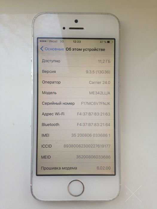 Продам Apple iPhone 5s 16GB Silver.