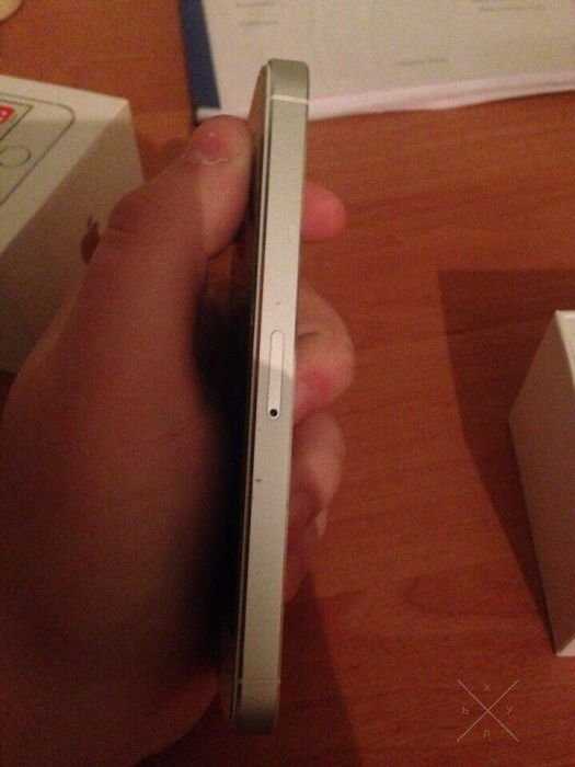 Продам iPhone 5s
