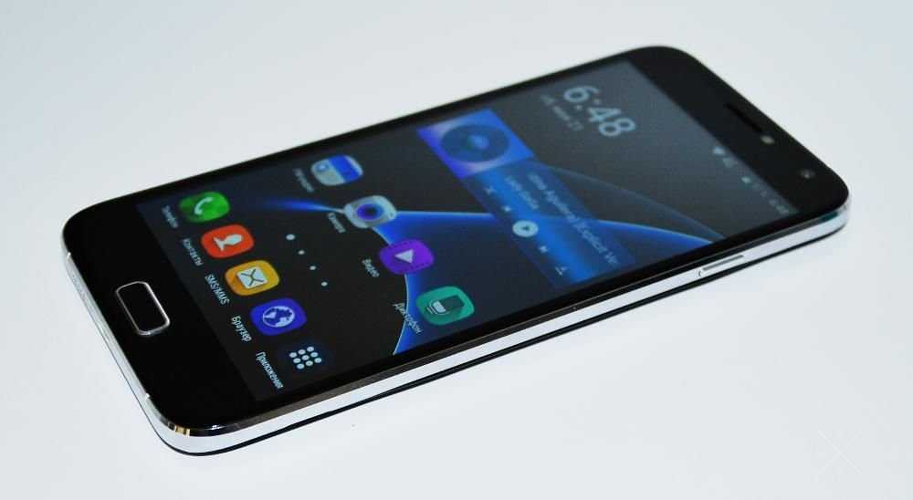 Мощный Samsung S7 plus 5.5" + ЧЕХОЛ и СТЕКЛО!!! 4 ядра, 2ГБ ОЗУ