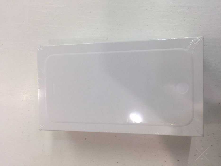 Продам IPhone 6 16 gb gray новый!!