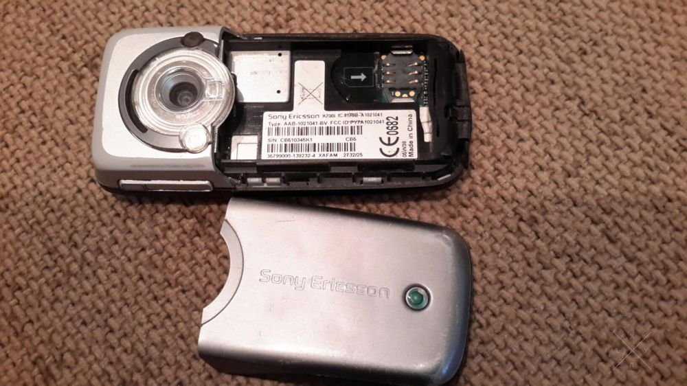Мобильный телефон Sony Ericsson K700i