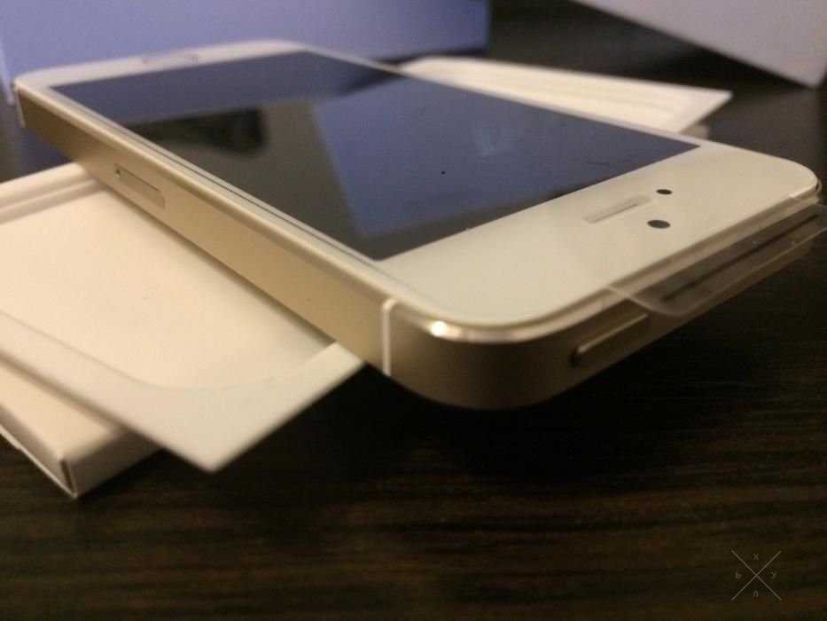 NEW Iphone 5s 64 Gb Gold ( Neverlock )