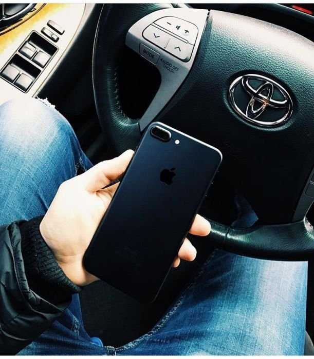 Новогодняя акция ! 7 plus 128 1060$ + подарок 3D Стекло full screen