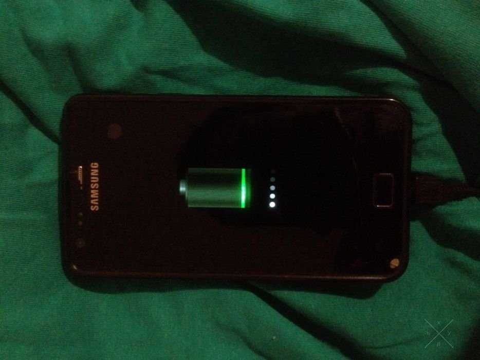 Продам Samsung Galaxy S2 (i9100)