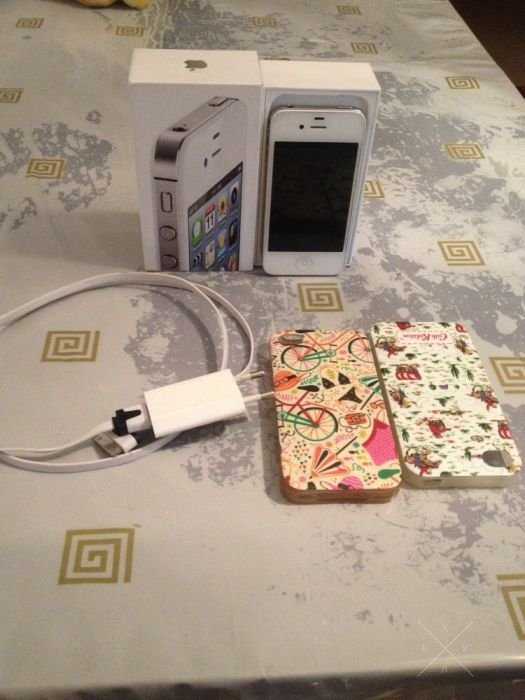 Айфон 4s 16gb полный комплект