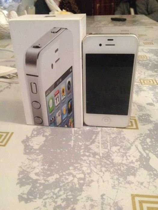 Айфон 4s 16gb полный комплект