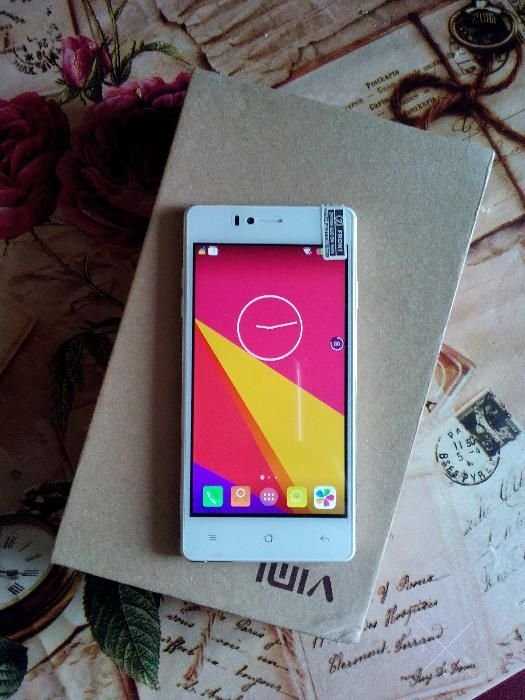 Смартфон Vimi w3-r5 octa core 6592 2gb:16gb IPS 960:540 "5.0" 4.4+ Бам