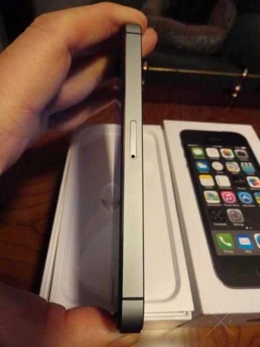 Новый телефон IPhone 5S 16/32 В наличии ! + Гарантия айфон 5c/5/4s/6