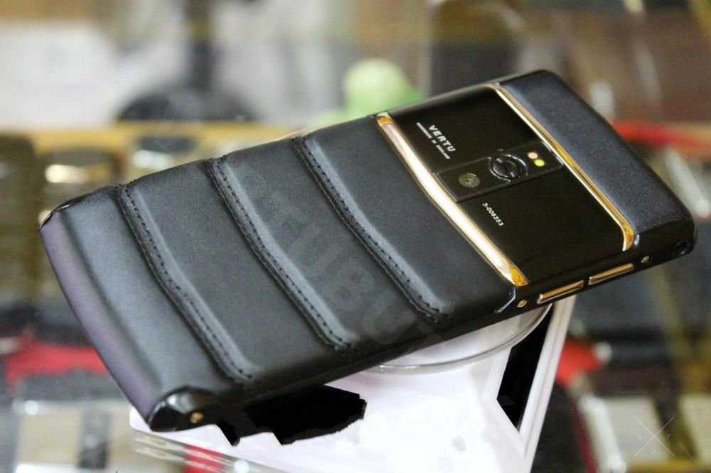 Телефоны Vertu Signature Touch 2016 Pure Jet Red Gold ,ИДЕАЛЬНЫЙ СМАРТ