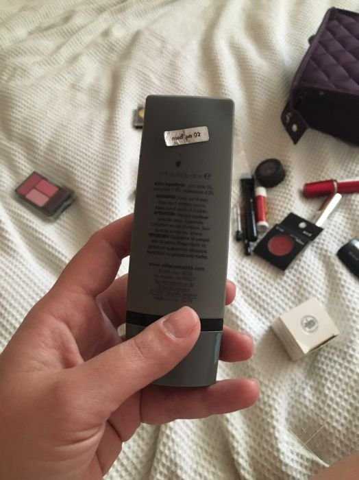 Тональное средство крем увлажняющий STILA