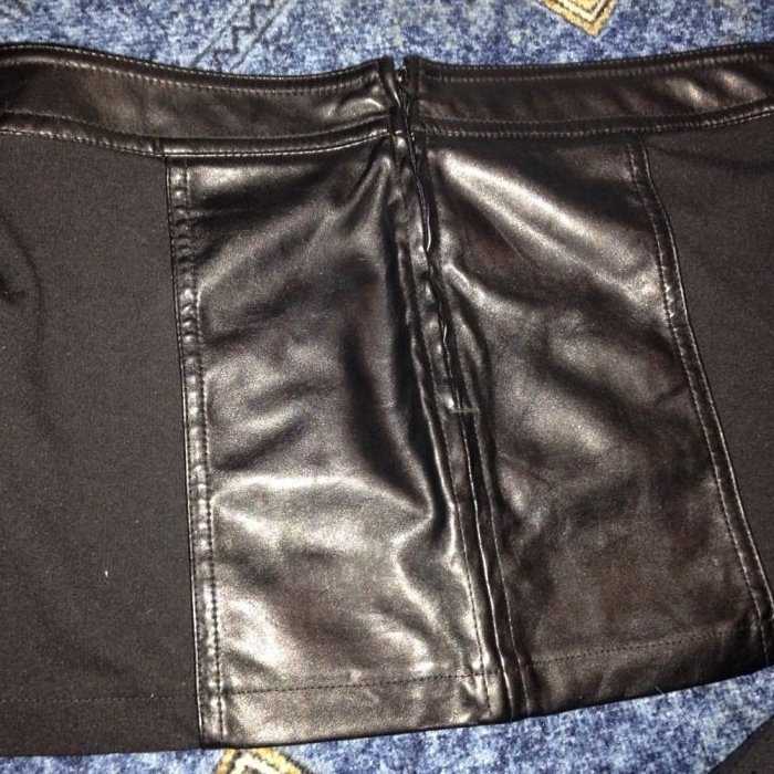Юбочка вставки под кожу