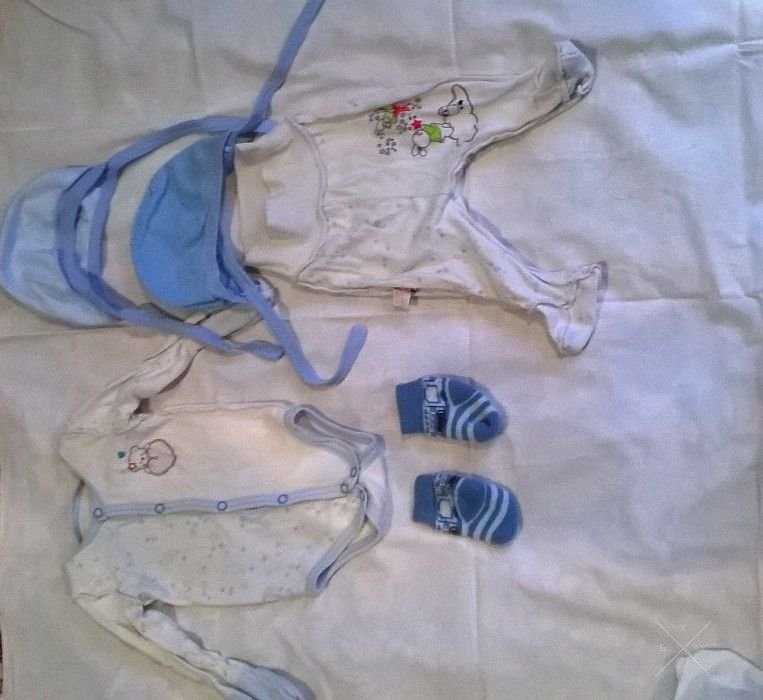 Для новорожденного (ползунки, распашонки, шапочки, бодики и т.д.)