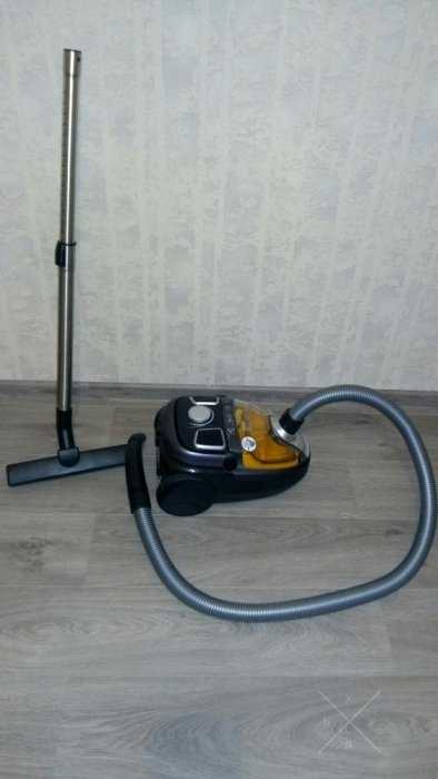 Продам пылесос Rowenta для сухой уборки
