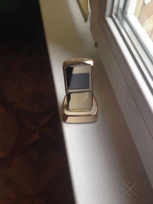 Nokia 8800 Sirocco Gold