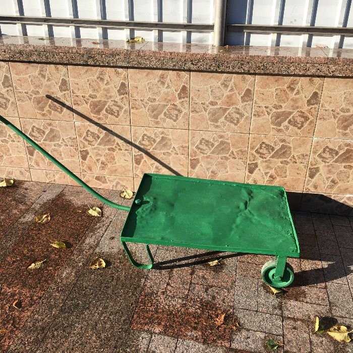 Тачка тележка хозяйственная