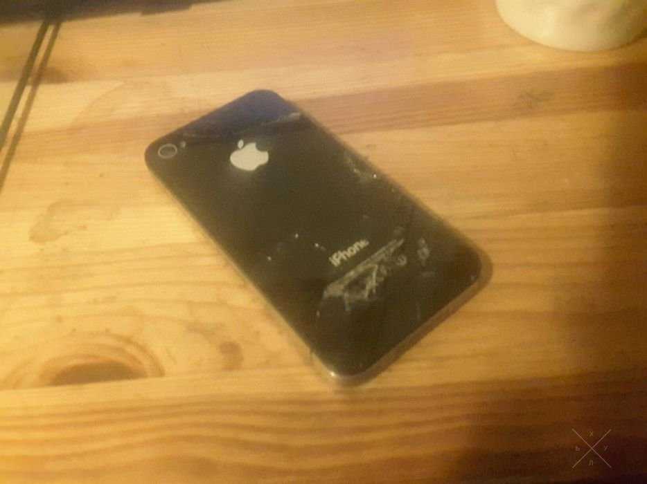 ОБМЕН iPhone 4s + iPod touch 5