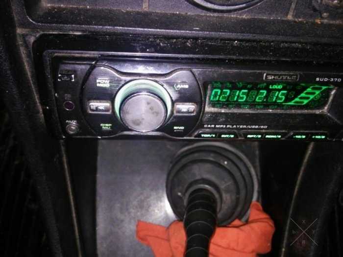 Обменяю магнитолу, на CD mp3 дисках магнитолу