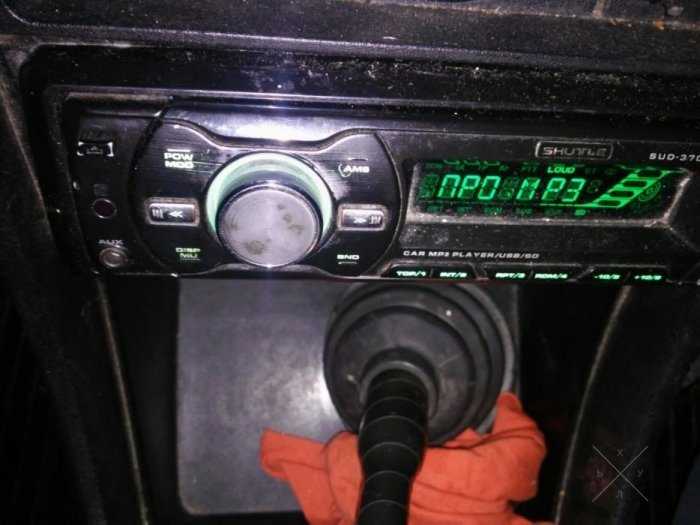 Обменяю магнитолу, на CD mp3 дисках магнитолу